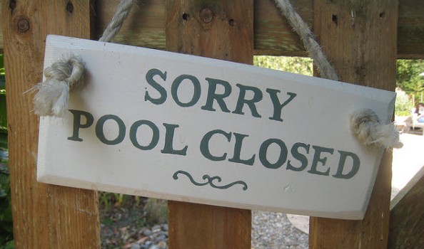 Poolclosed